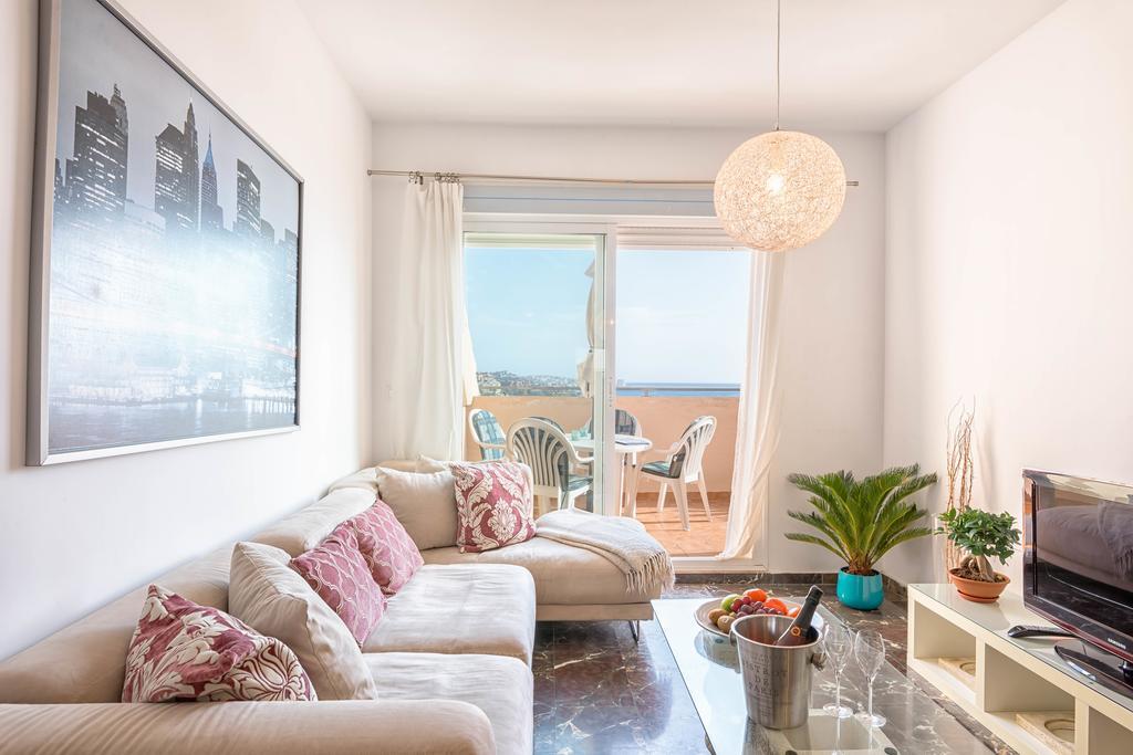 Carvajal Luxury Apartments - Free Parking Fuengirola Buitenkant foto