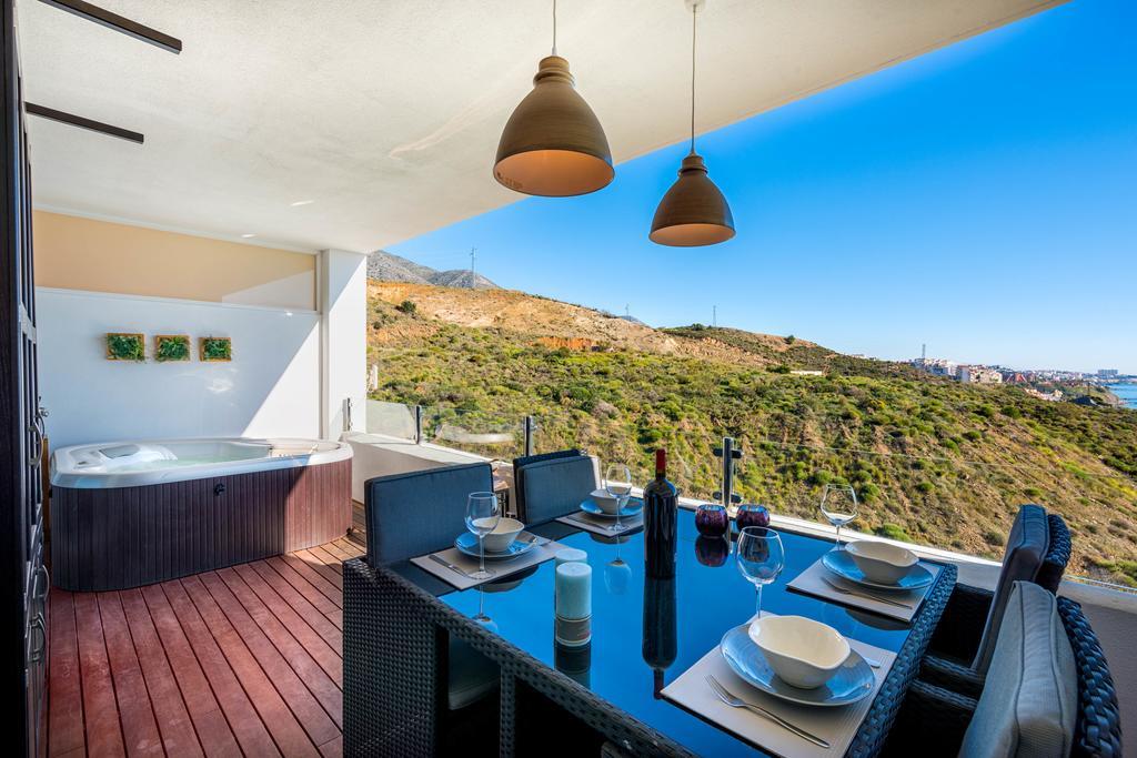 Carvajal Luxury Apartments - Free Parking Fuengirola Buitenkant foto
