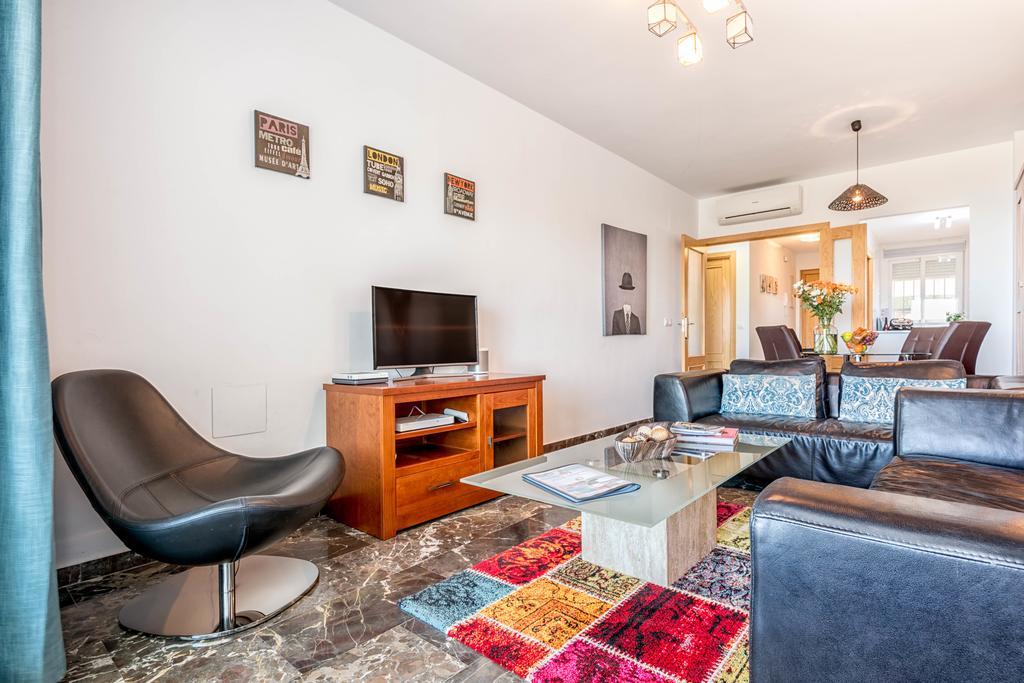 Carvajal Luxury Apartments - Free Parking Fuengirola Buitenkant foto